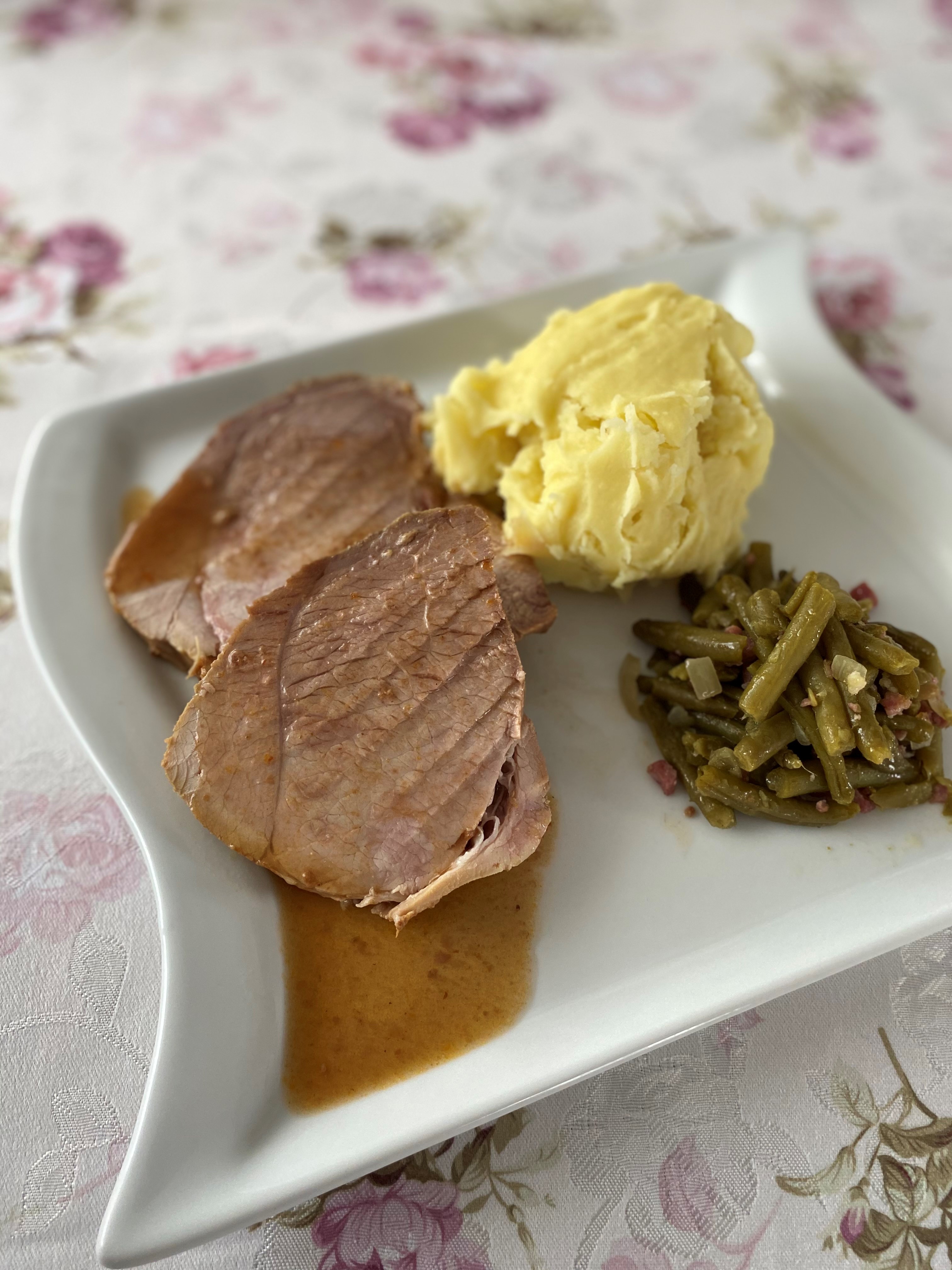 Burgunderbraten mit Soße