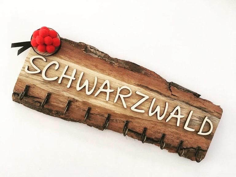 Schlüsselbrett mit Schriftzug Schwarzwald