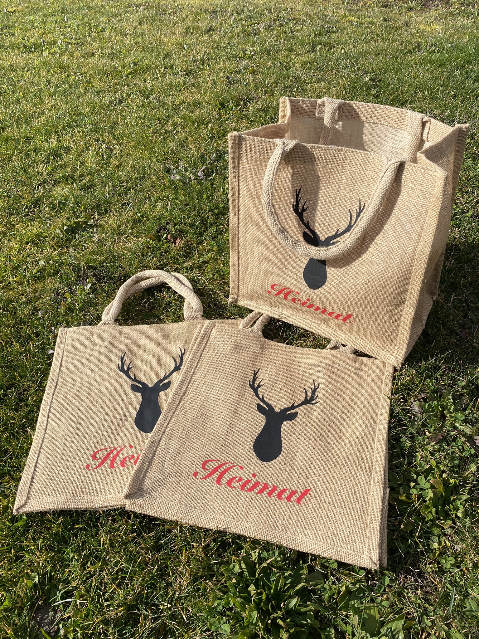 Jutetasche Hirsch mit Schriftzug Heimat Jutetasche Hirsch mit Schriftzug Heimat