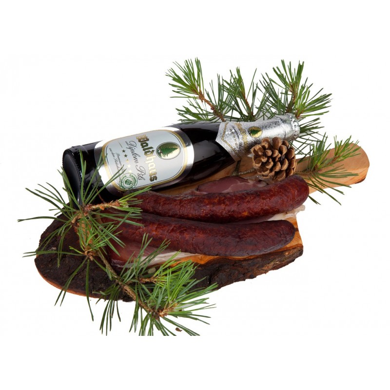 Schinkenbrett mit Schübling und Schwarzwaldbier Schinkenbrett mit Schübling und Schwarzwaldbier